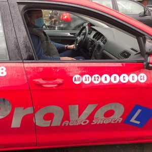 Auto škola Pravo, zaštita vozila i kandidata-4
